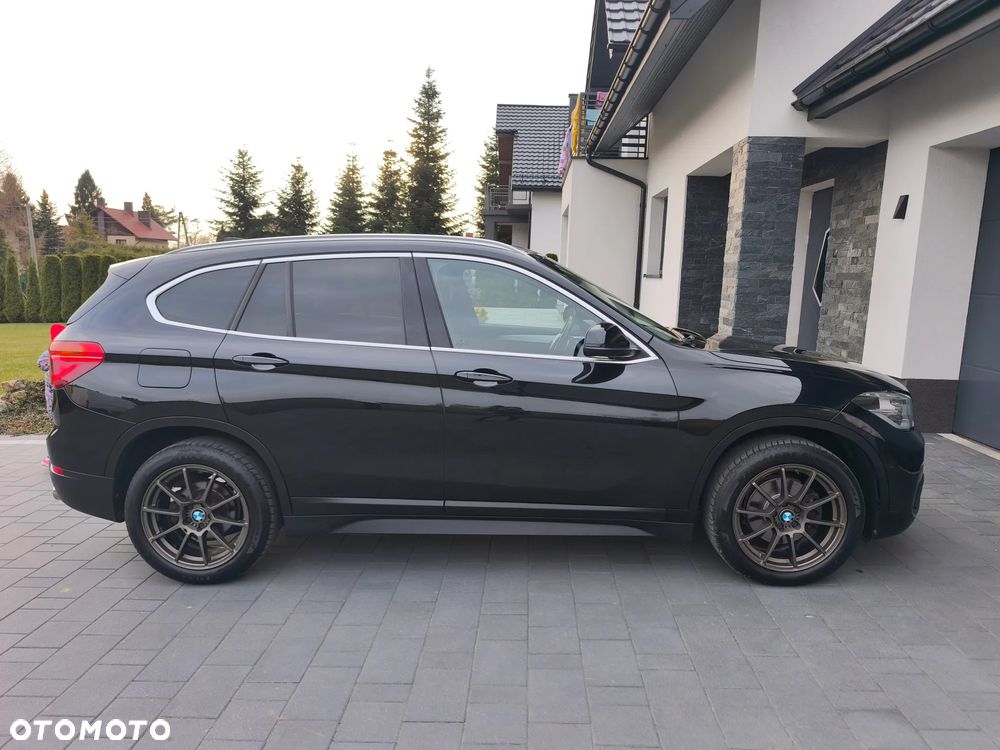 BMW X1 sDrive18d Advantage sport - 17