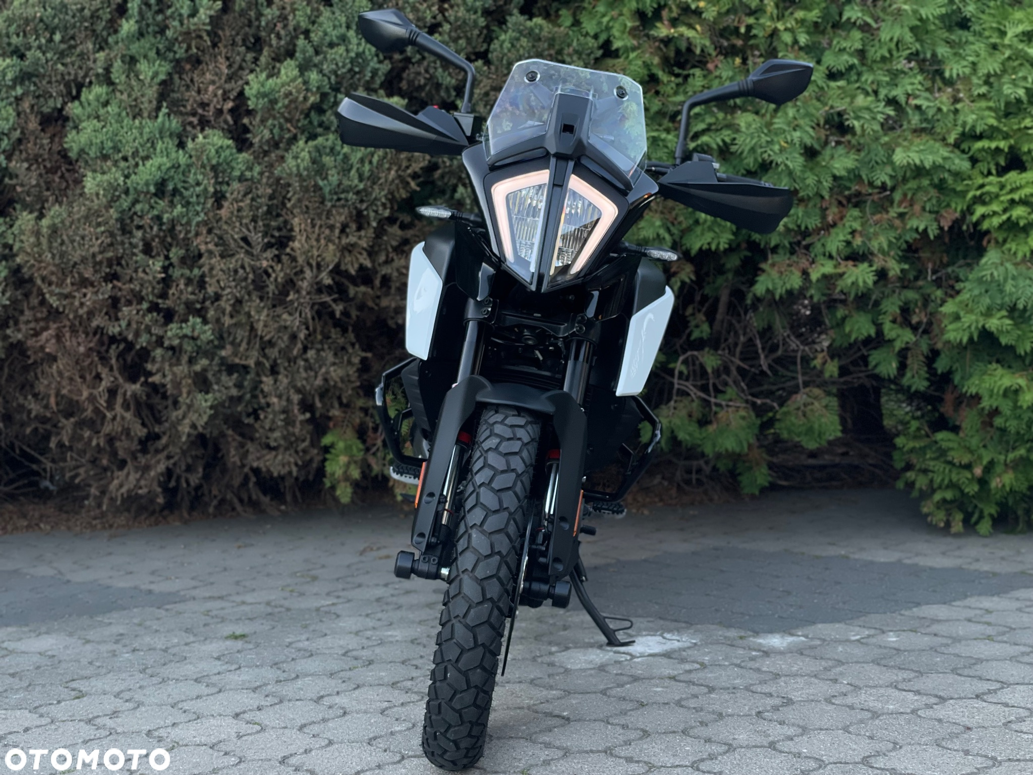 KTM Adventure - 8