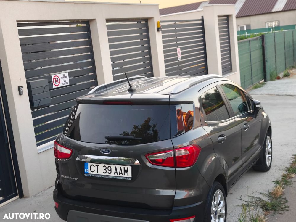Ford EcoSport - 4