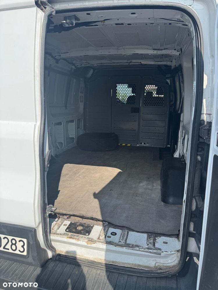 Ford Transit T-150 - 7
