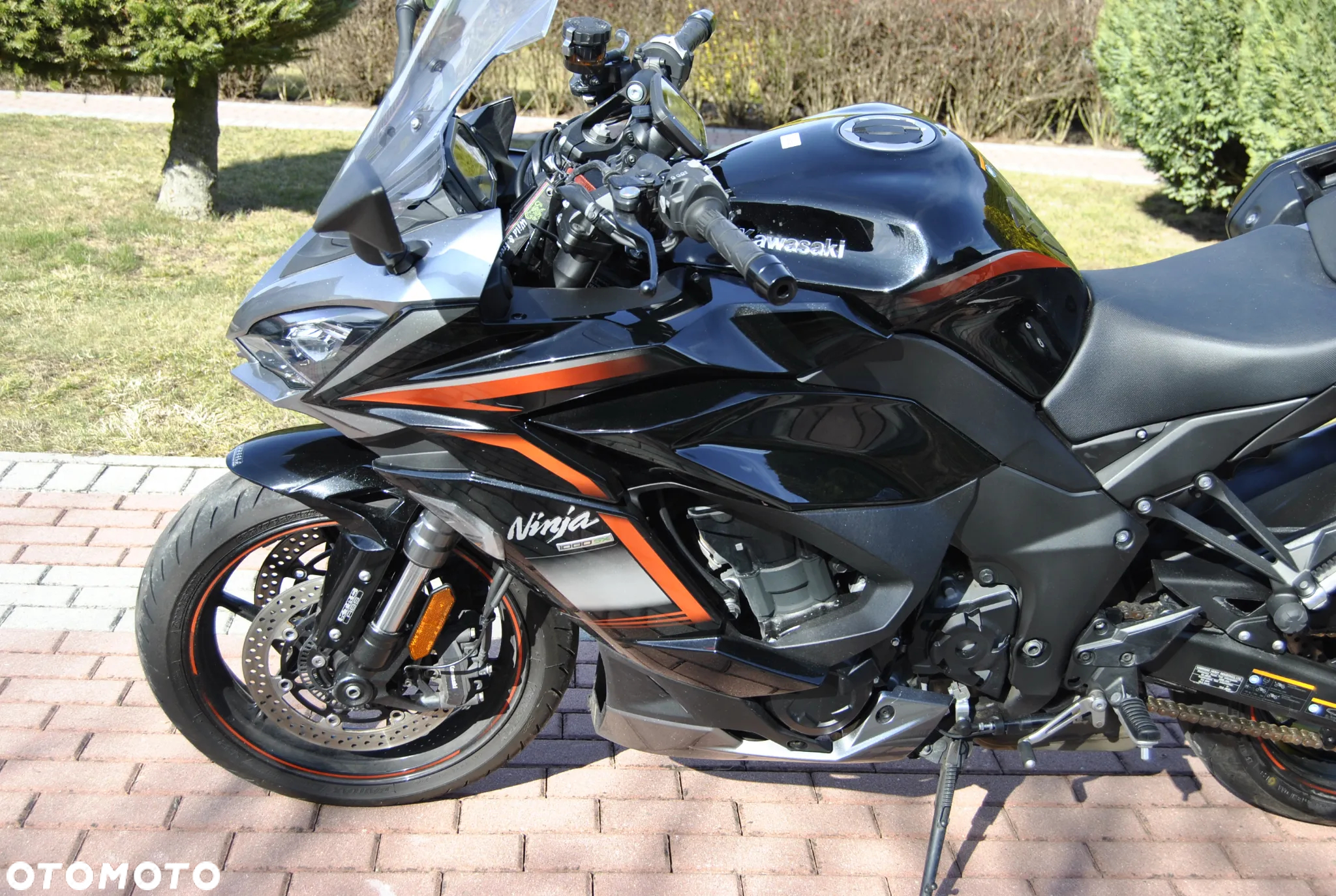 Kawasaki Ninja 1000 SX - 15