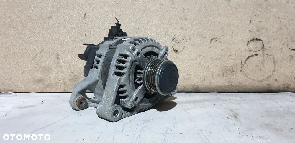 Opel Corsa C 1.2 1.4  Alternator 14V 130A 13520810 - 1