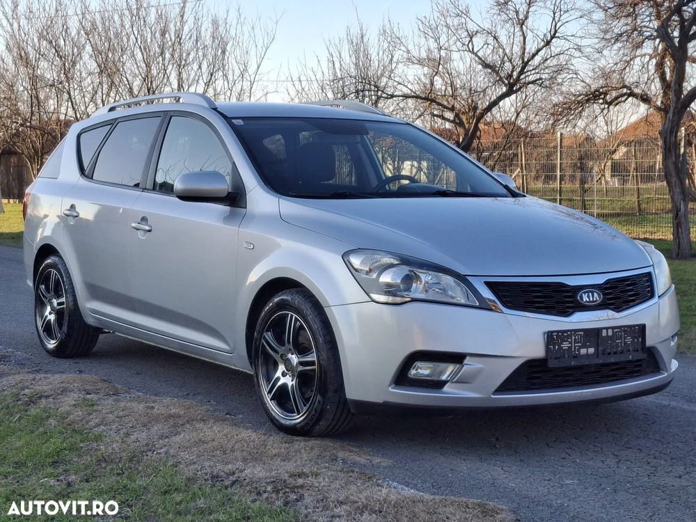 Kia Ceed 1.6 CRDi Spirit - 1