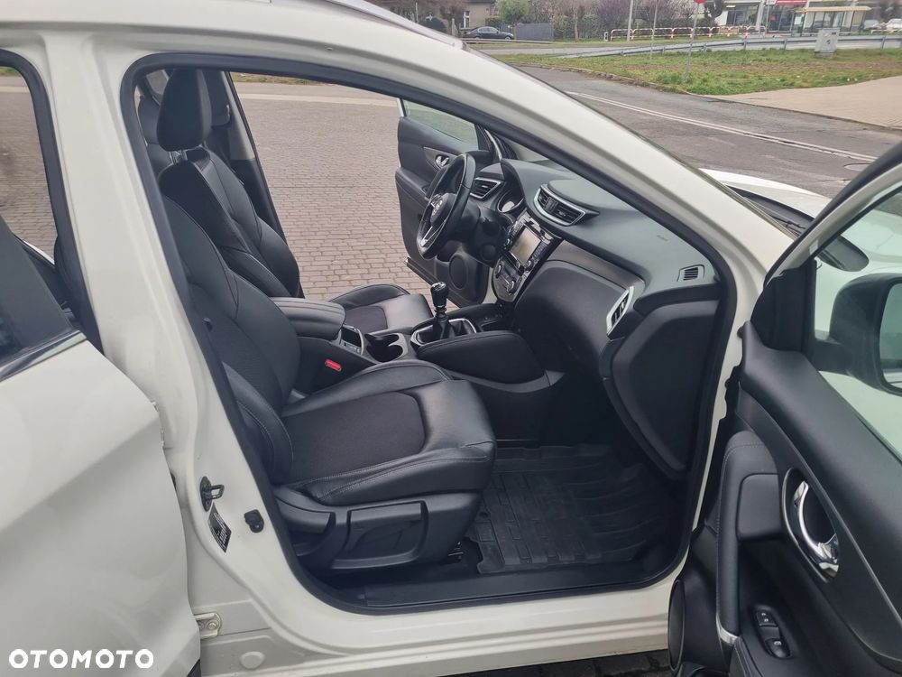 Nissan Qashqai 1.6 dCi Tekna - 9