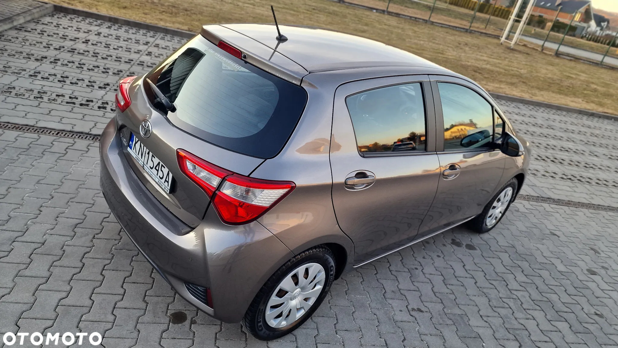 Toyota Yaris 1.5 Active - 15
