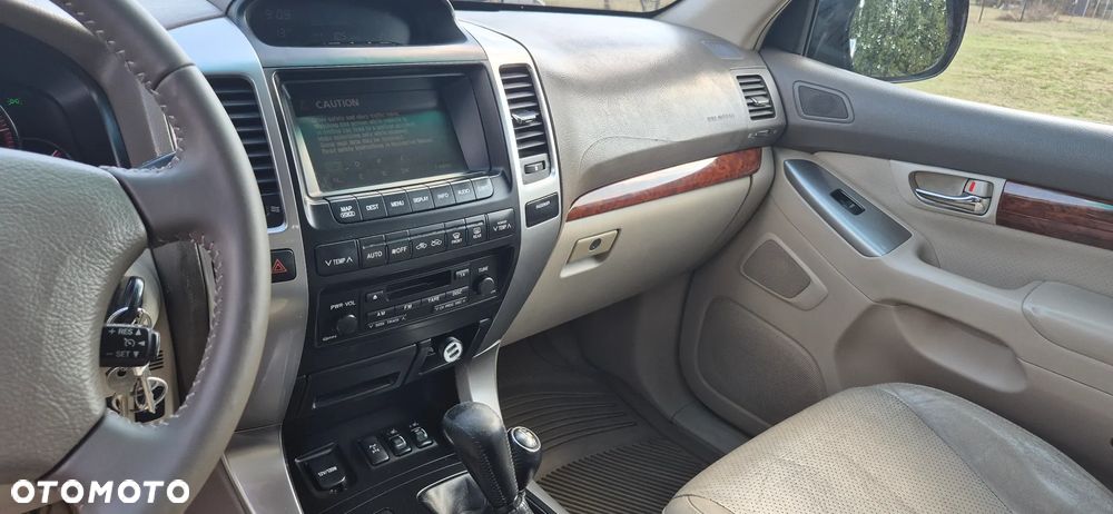 Toyota Land Cruiser - 15