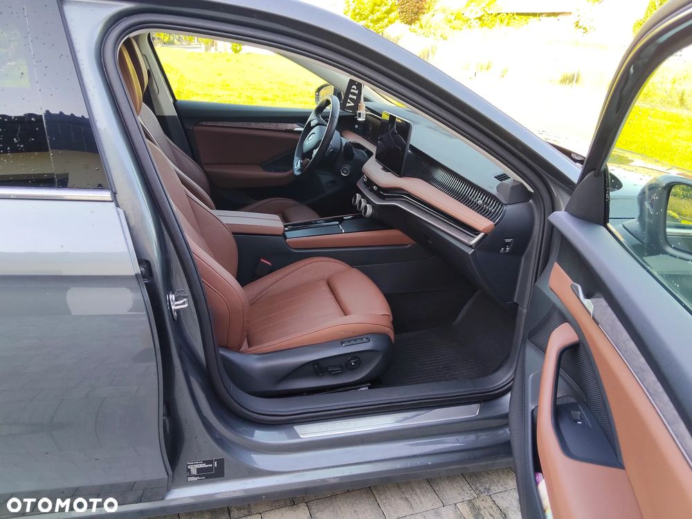 Skoda Superb 2.0 TSI 4x4 L&K DSG - 23