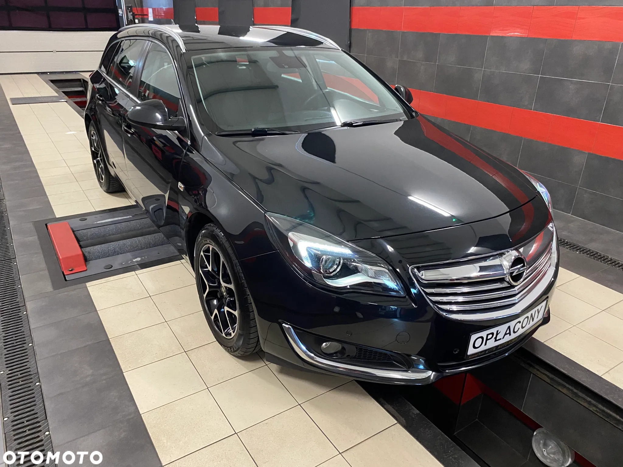 Opel Insignia 1.6 T Cosmo S&S - 8