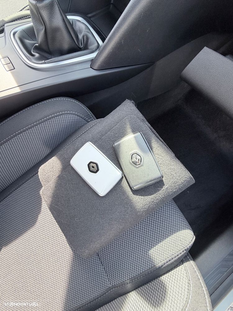 Renault Mégane 1.5 Blue dCi Limited - 27