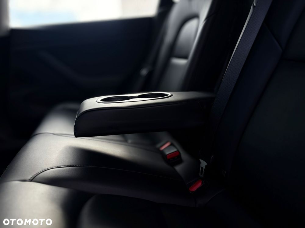 Tesla Model 3 ver-premium-langstreckenbatterie-awd-dual-motor - 27