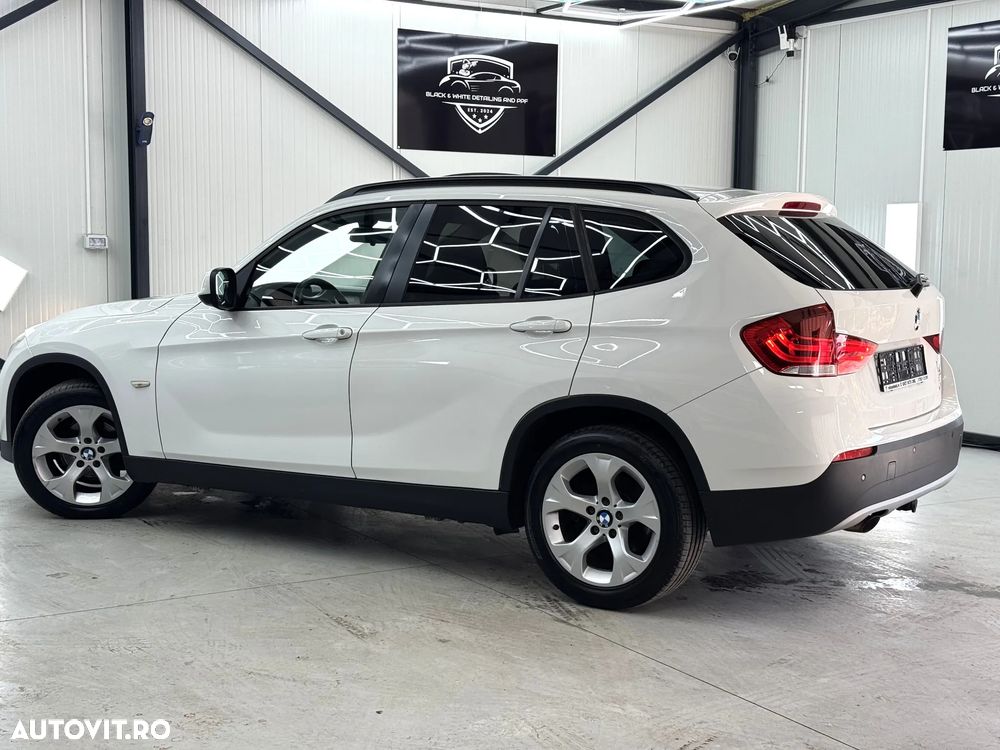 BMW X1 xDrive20d - 8
