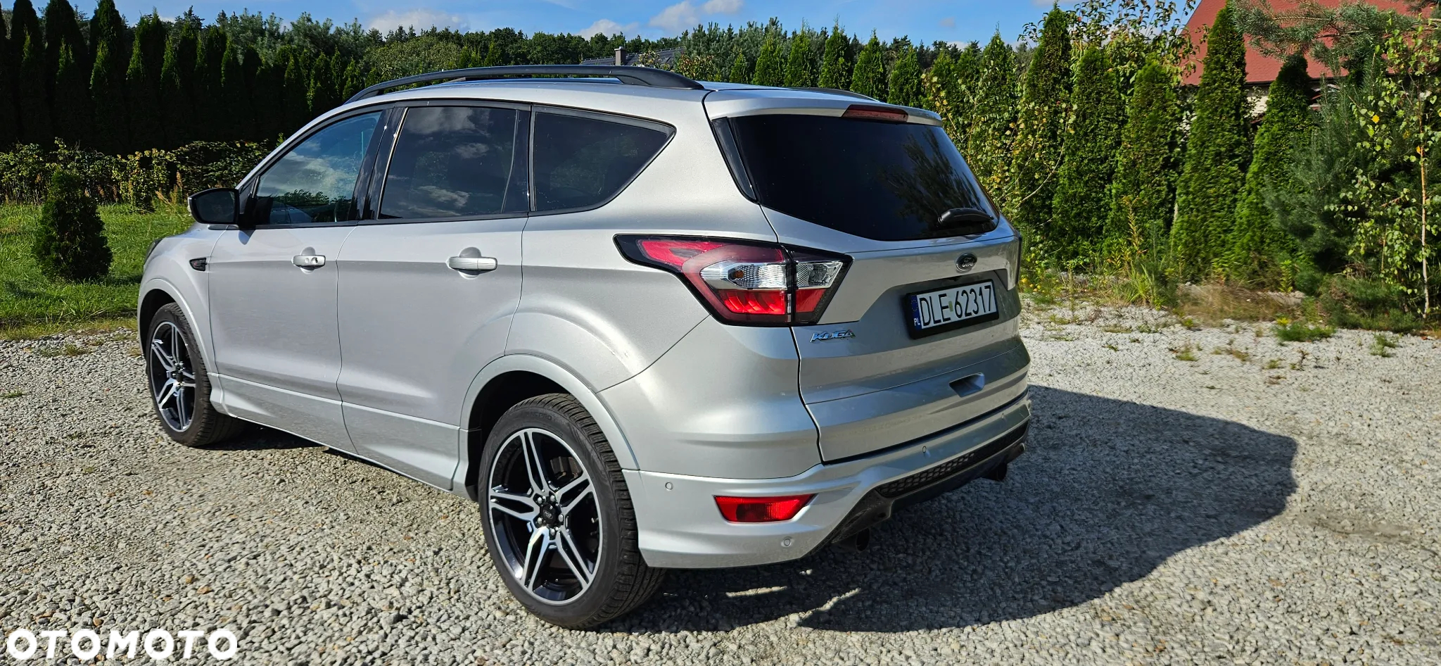 Ford Kuga 2.0 TDCi 2x4 ST-Line - 9
