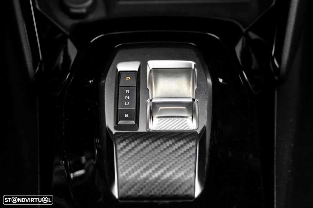 Peugeot e-2008 50 kWh Active Pack - 25