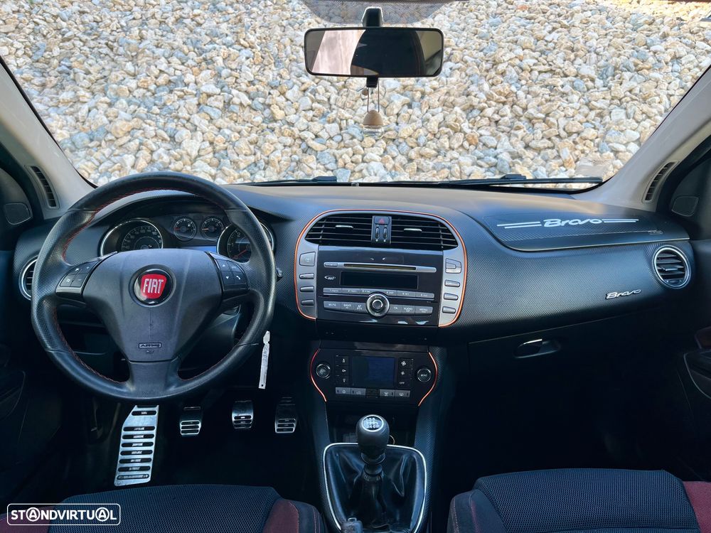 Fiat Bravo 1.6 M-Jet Sport - 23