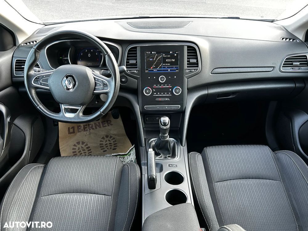 Renault Megane TCe 115 GPF ZEN - 15