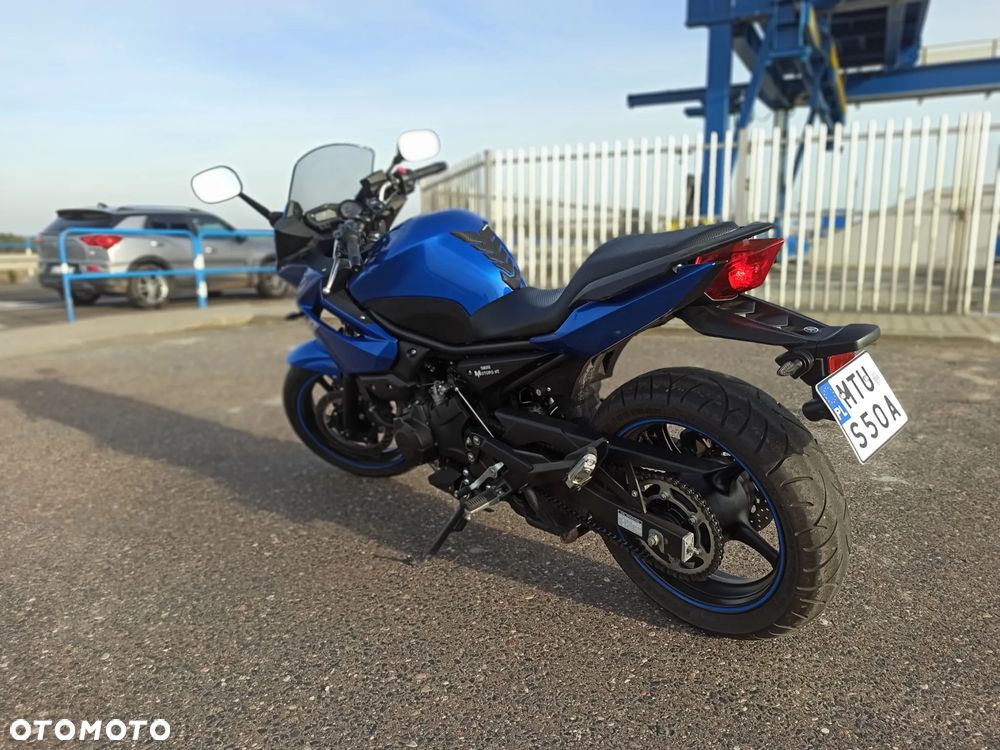 Yamaha XJ - 6