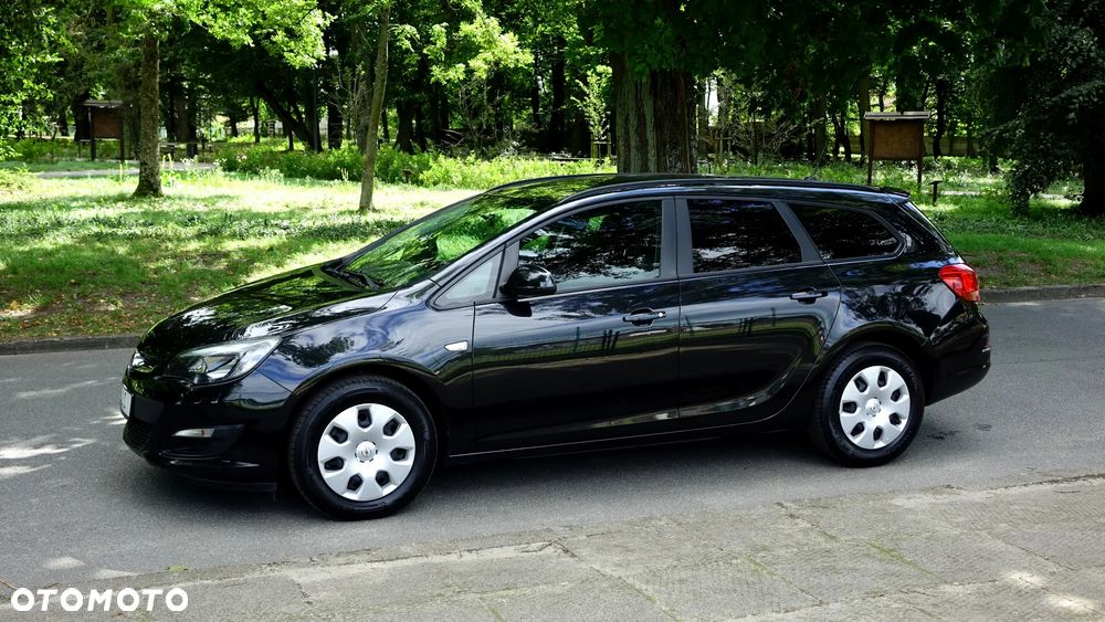 Opel Astra 1.4 Innovation - 26