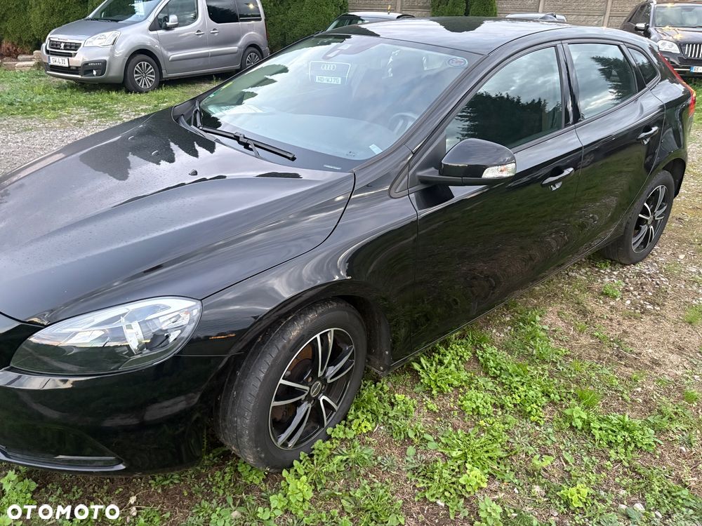 Volvo V40 D2 Drive-E SCR Momentum - 12