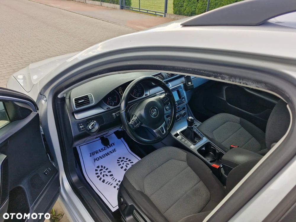 Volkswagen Passat 2.0 TDI 4Mot Highline - 10