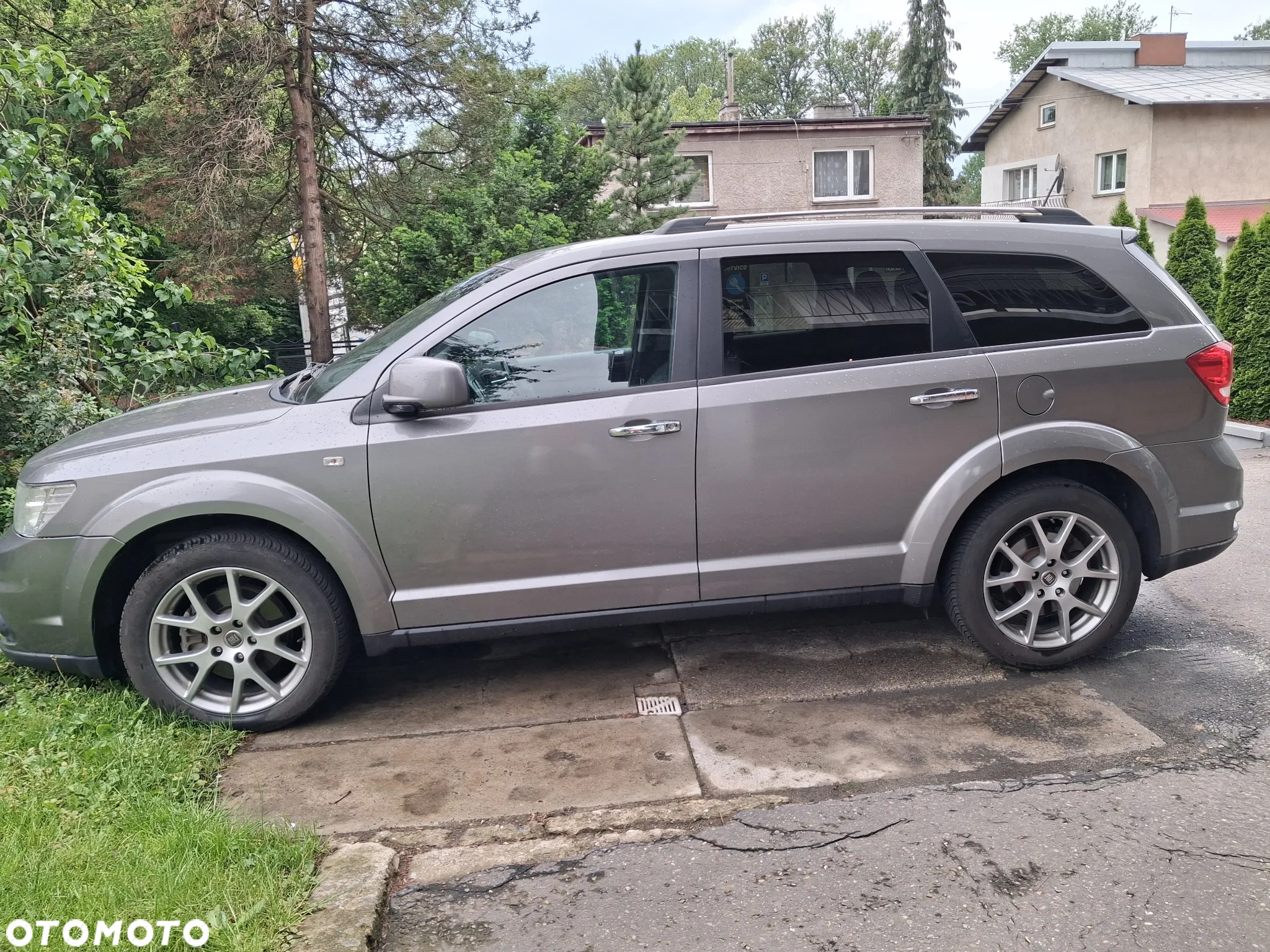 Fiat Freemont 2.0 Multijet Lounge AWD - 4
