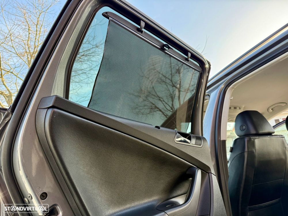 VW Passat Variant 2.0 TDi Highline - 18