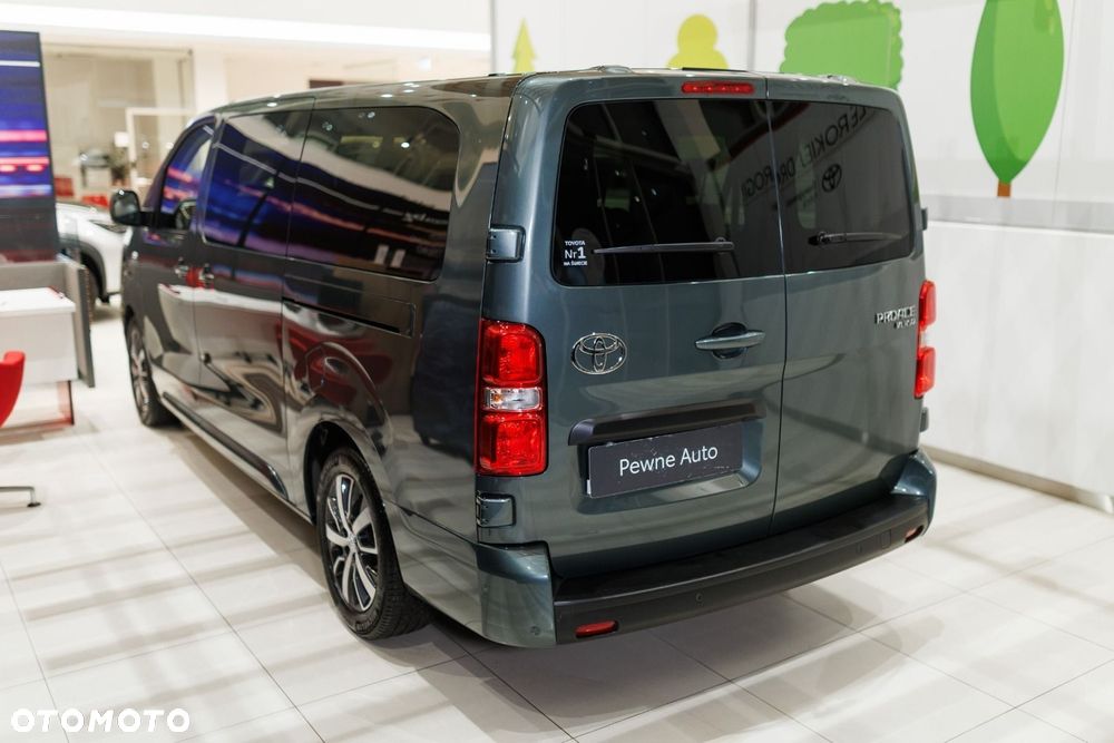 Toyota Proace Verso - 11