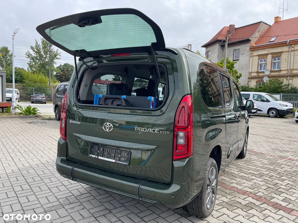Toyota Proace City Verso Long 1.5 D-4D Family - 10