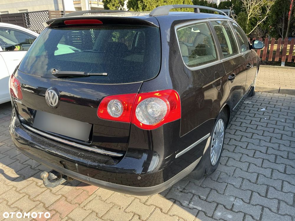 Volkswagen Passat 2.0 TDI DPF Comfortline - 15