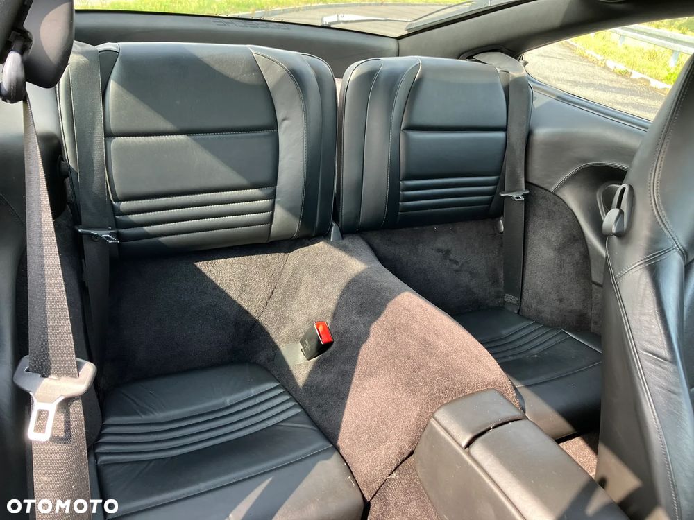 Porsche 911 Carrera - 19