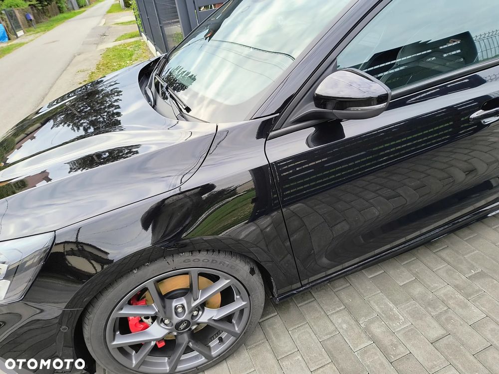 Ford Focus 2.0 EcoBlue ST - 8
