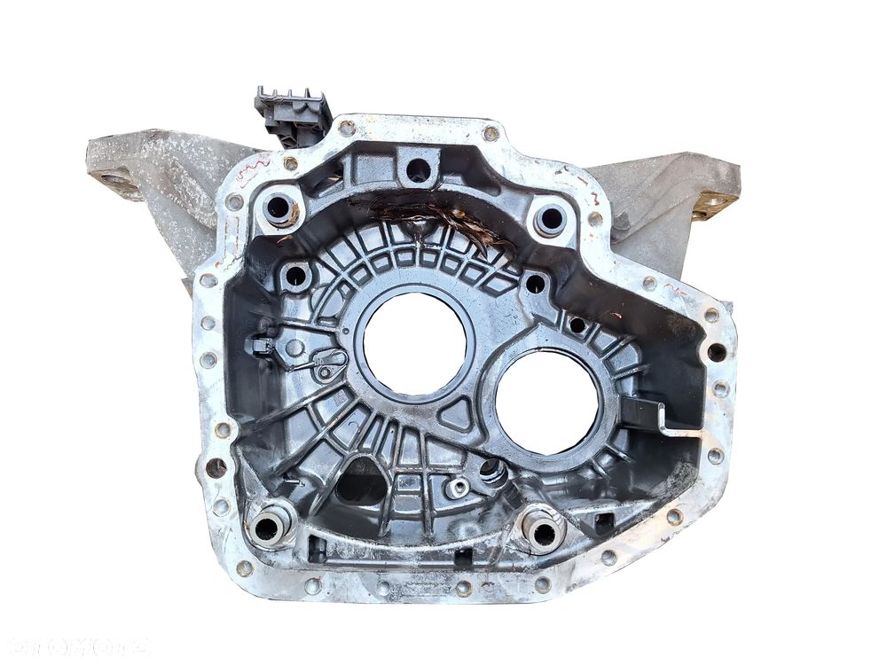 OBUDOWA SKRZYNI BIEGÓW G281-12 ACTROS A9602613129 - 3