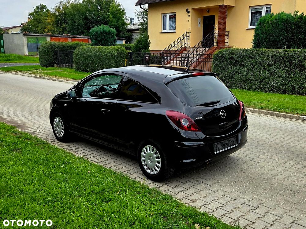 Opel Corsa 1.4 16V Active - 4