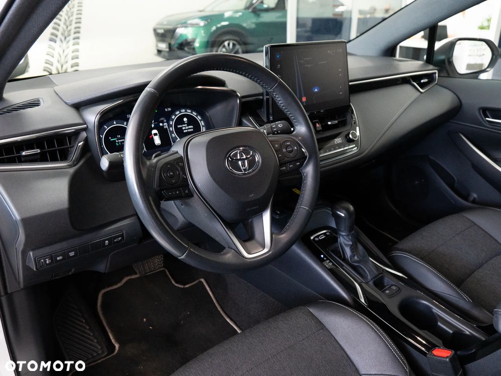 Toyota Corolla 2.0 Hybrid Comfort - 11