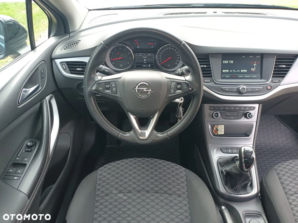 Opel Astra 1.4 T Enjoy - 17