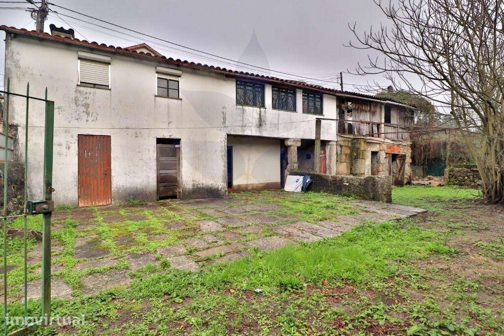 Moradia para Restauro em Braga - Grande imagem: 2/22