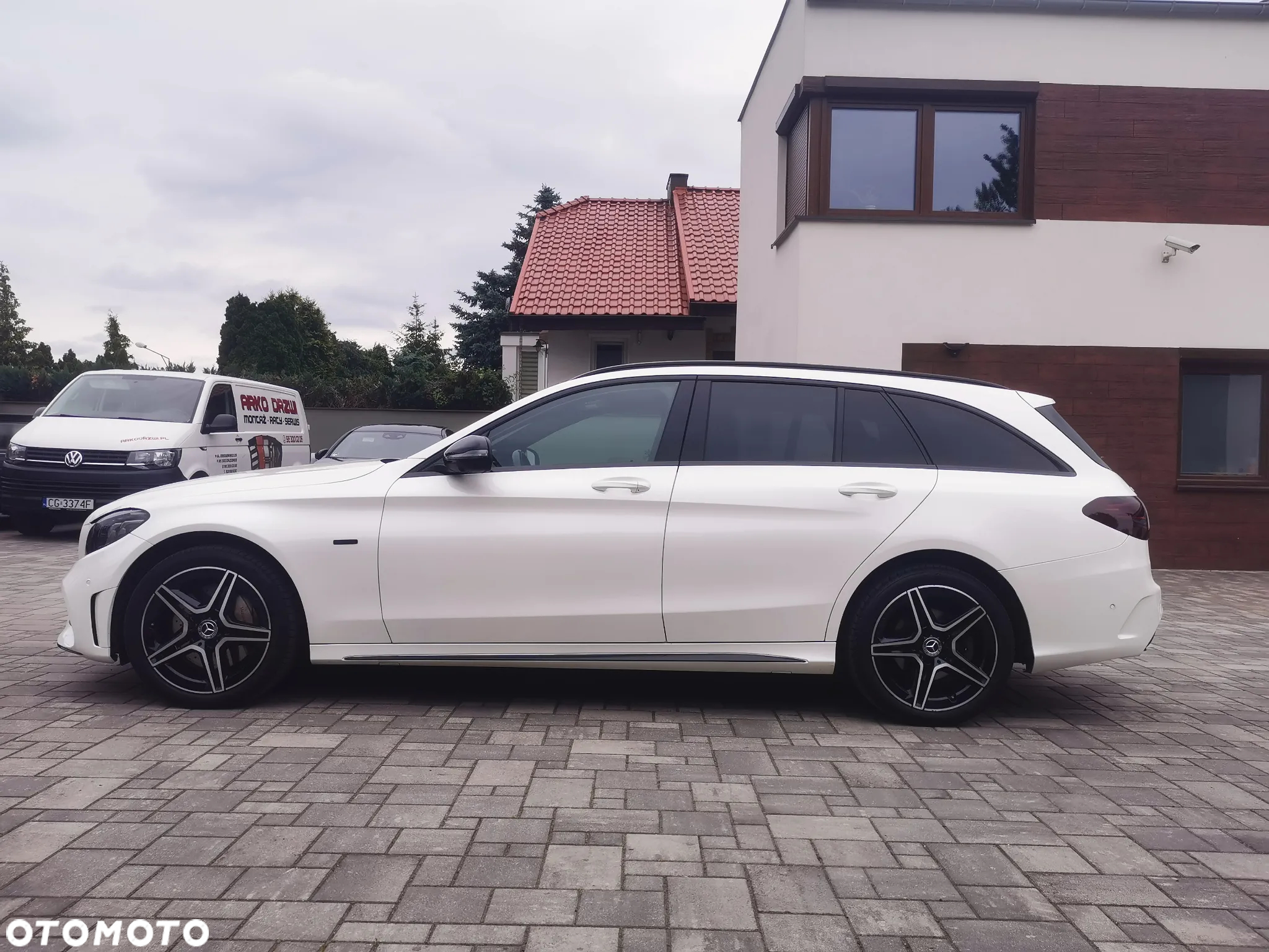 Mercedes-Benz Klasa C 300 de 9G-TRONIC - 5