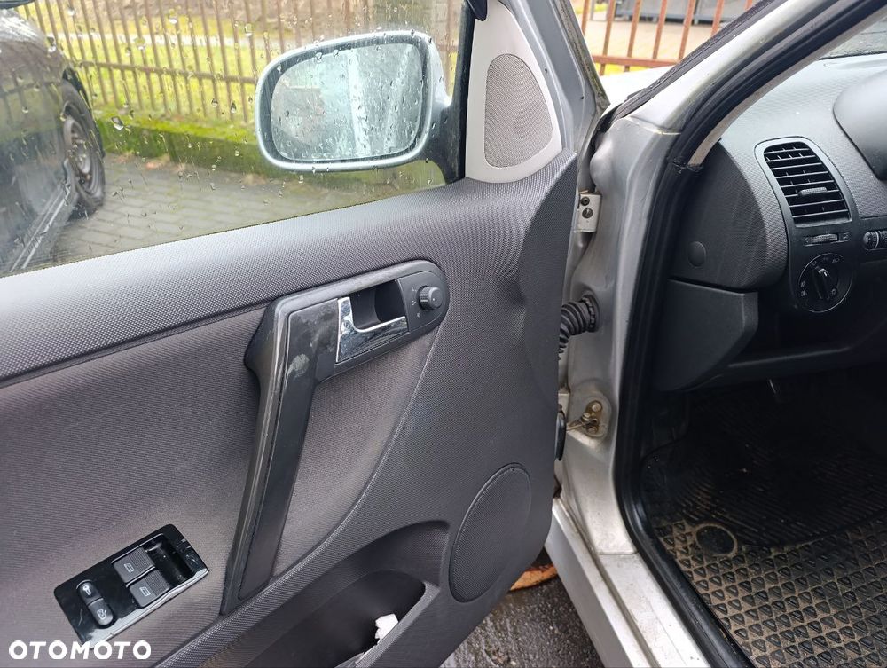 Volkswagen Polo 1.4 Basis - 13