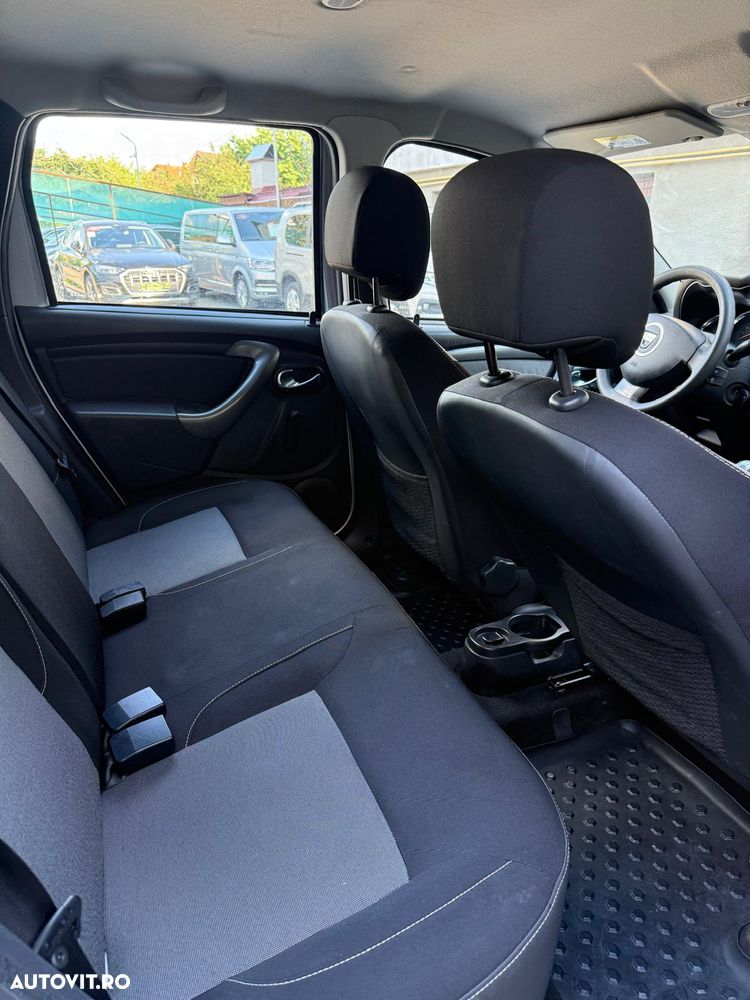 Dacia Duster 1.5 dCi 4WD Comfort - 9
