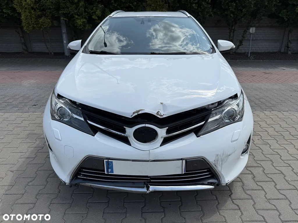 Toyota Auris - 4