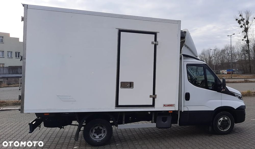 Iveco DAILY - 1