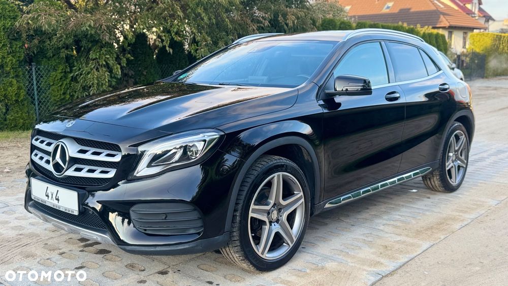 Mercedes-Benz GLA 200 (CDI) d 4Matic 7G-DCT AMG Line - 2