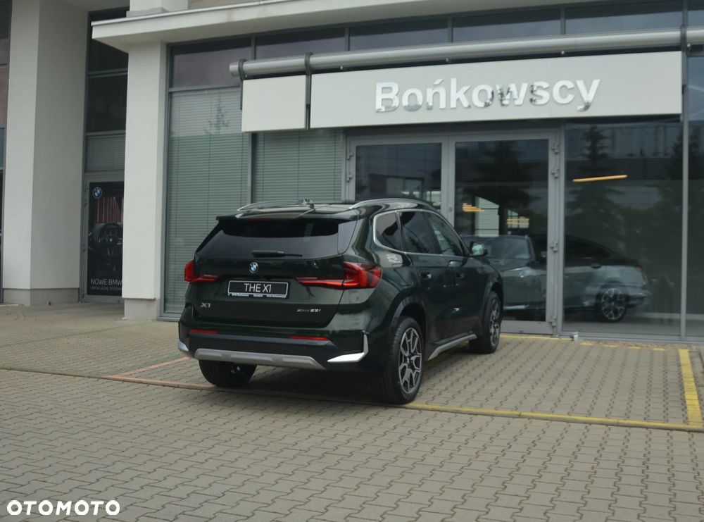 BMW X1 xDrive23i mHEV xLine - 12