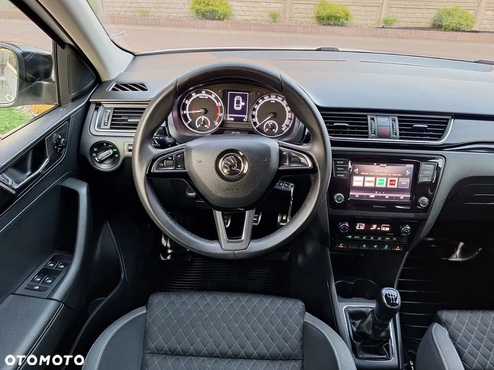 Skoda RAPID Spb 1.0 TSI Style - 15