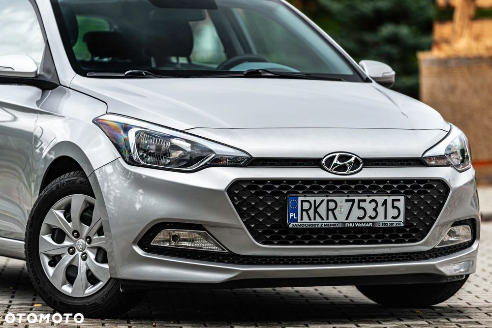 Hyundai i20 1.2 Select - 9