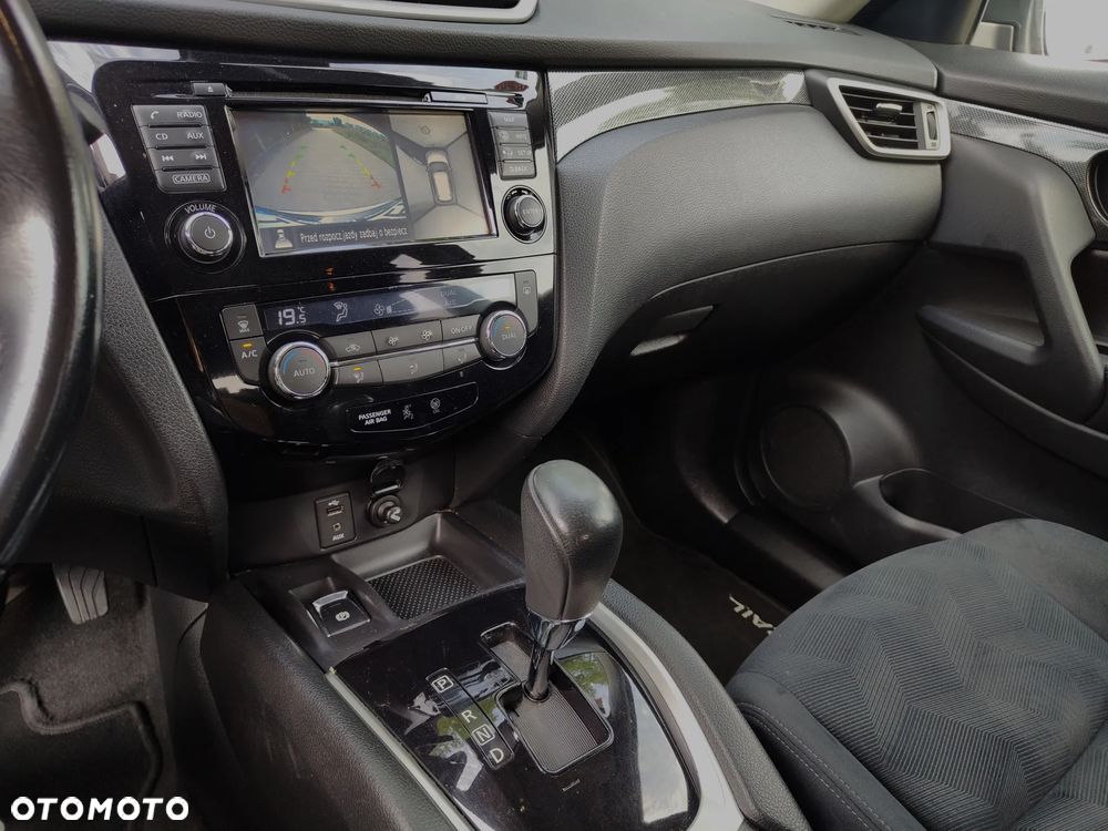 Nissan X-Trail 1.6 DCi Tekna Xtronic 2WD - 28