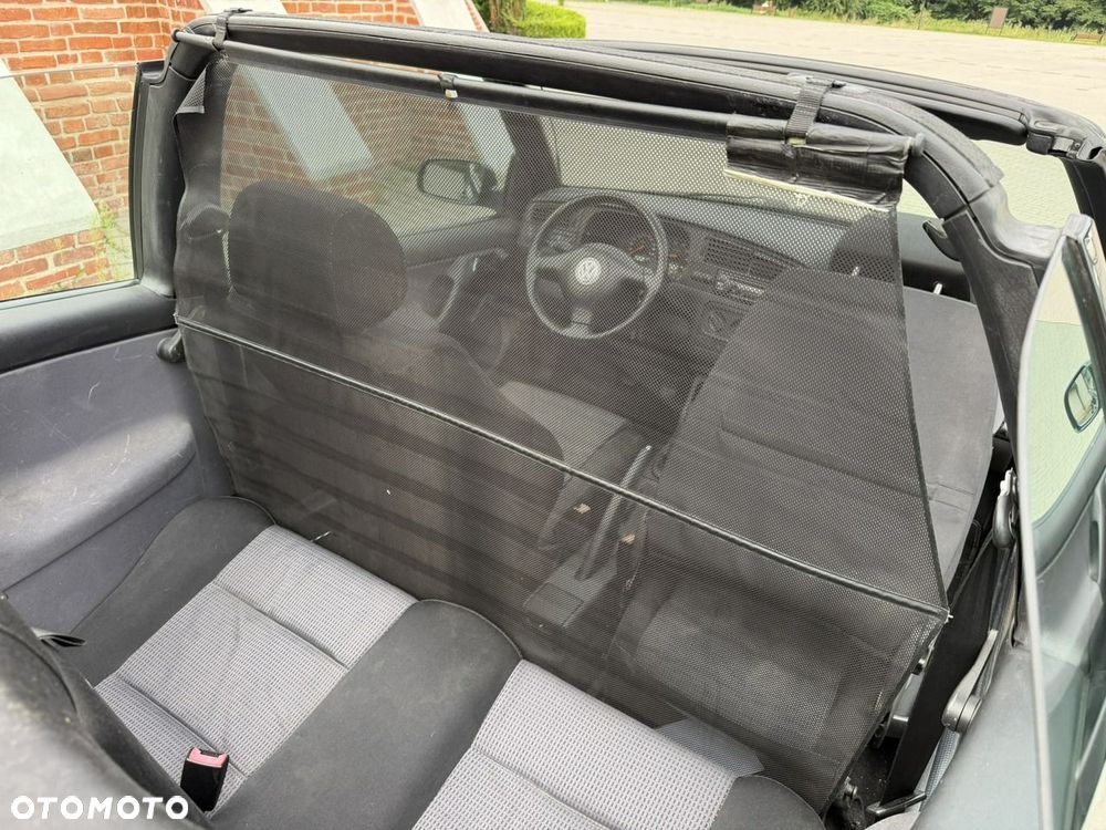 Volkswagen Golf Cabrio 2.0 Avantgarde - 22