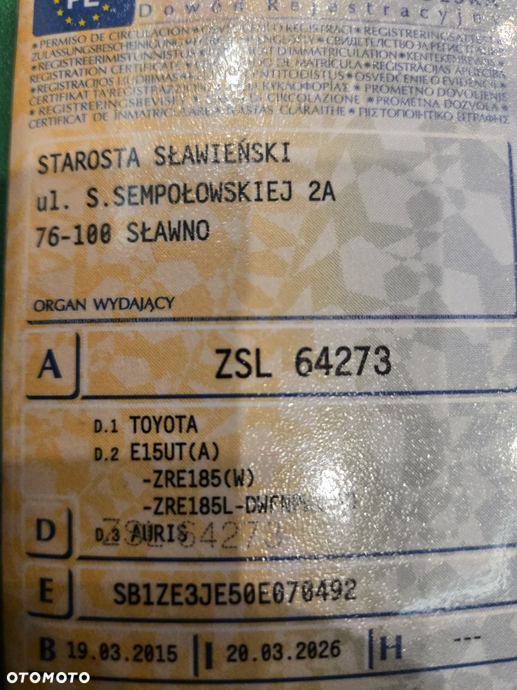 Toyota Auris 1.6 Valvematic Executive - 4