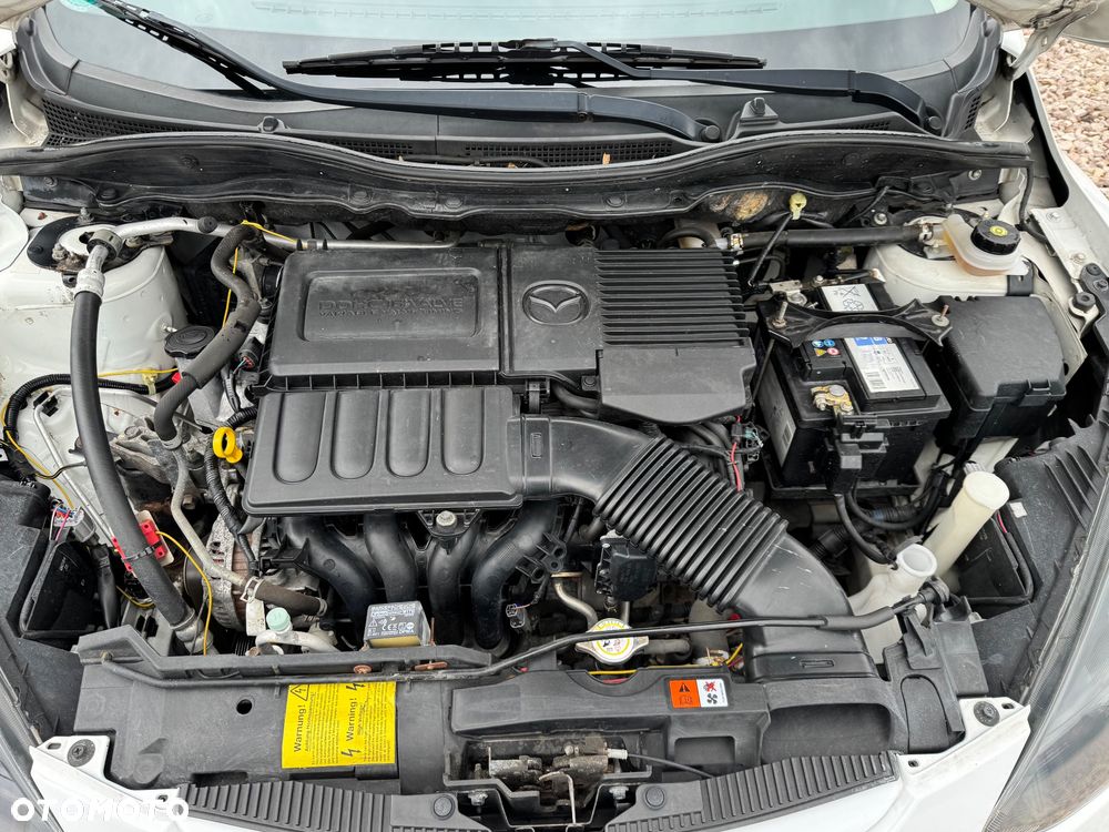 Mazda 2 - 9
