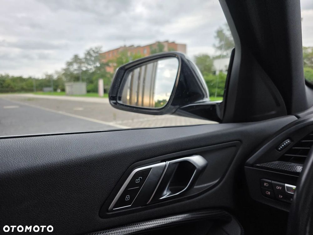 BMW Seria 1 118i M Sport - 18