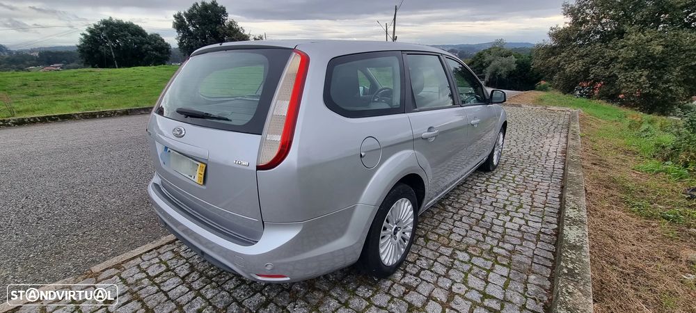 Ford Focus SW 1.6 TDCi Ambiente - 4